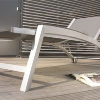 Nábytek pro balkon a terasu